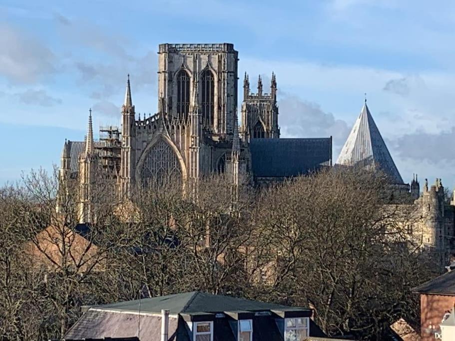 Betty'S Minster View - 6 Twins Or 3 Superkings -Central With Free Parking York Luaran gambar