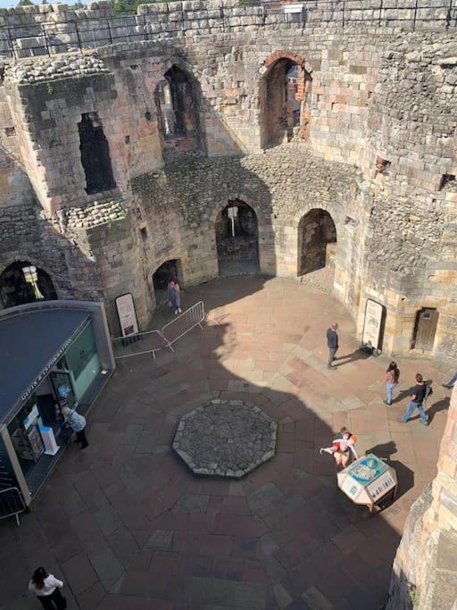 Betty'S Minster View - 6 Twins Or 3 Superkings -Central With Free Parking York Luaran gambar