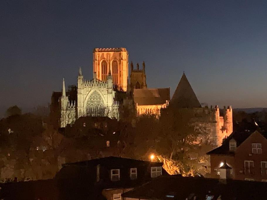 Betty'S Minster View - 6 Twins Or 3 Superkings -Central With Free Parking York Luaran gambar